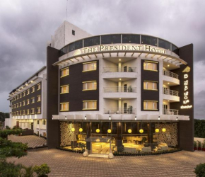 Отель The President Hotel  Дхарвад